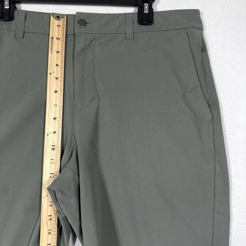 Lululemon Shorts Mens 36 Commision Short Relaxed Fit  11